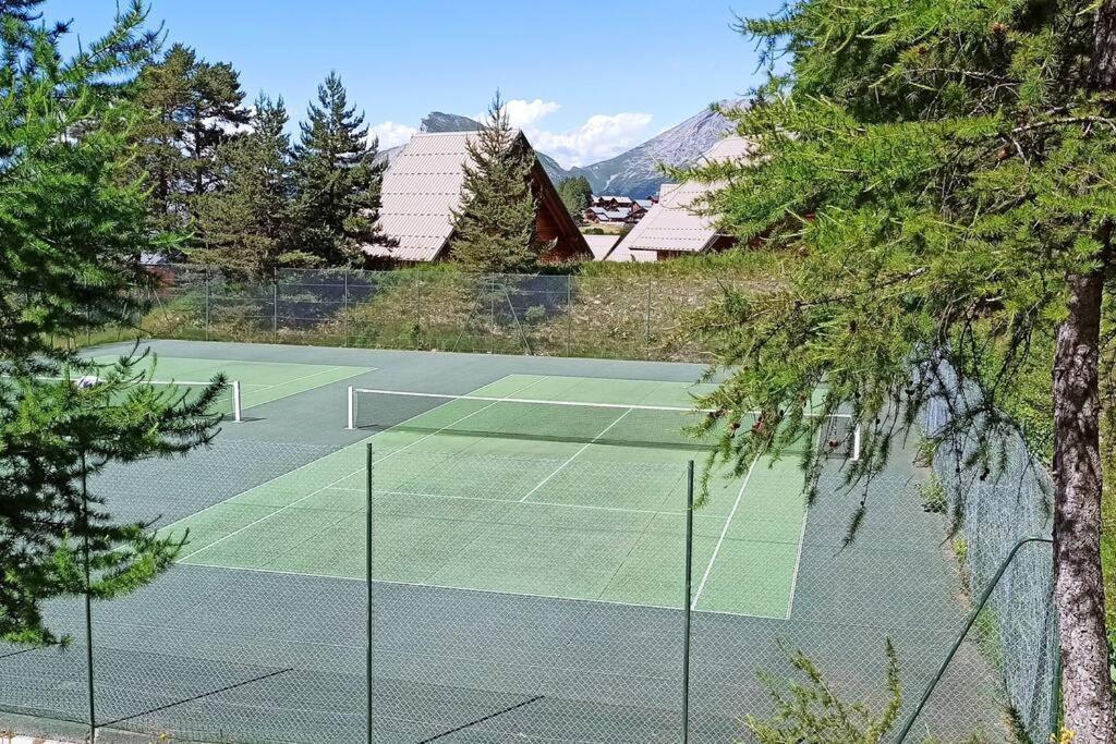 Appartement Duplex Au Pied Des Pistes Ле-Деволюї Екстер'єр фото